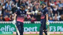 Stokes-Morgan Duo Destroys Oz